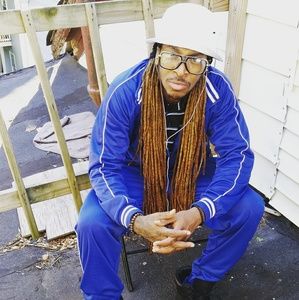 Meet your Posher, Kevin